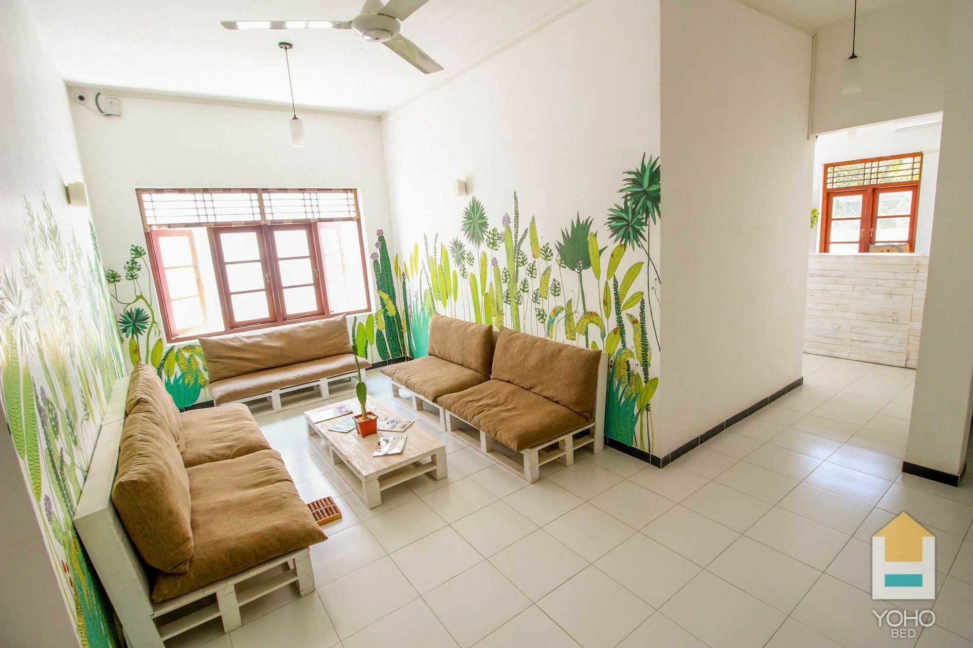 Bed & Bicycle Hostel Дехивала-Маунт-Лавиния Экстерьер фото